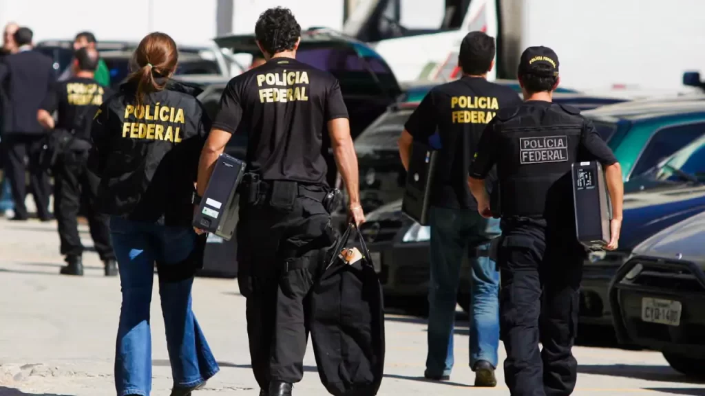 Operação contra Hugo Motta reacende suspeitas de uso político da Polícia Federal - Foto (Reprodução)