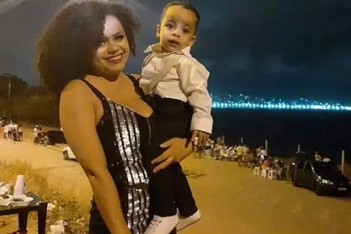 Mulher que decapitou filho de 6 anos em ritual satânico morre no hospital - Foto (Reprodução)