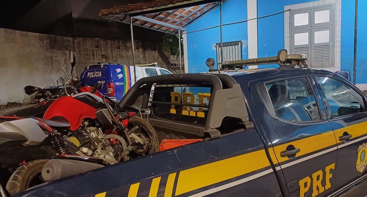 Moto apreendida na operação - Foto (Reprodução)