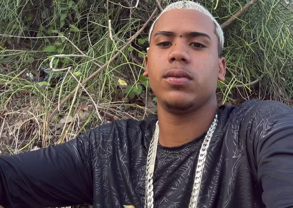 Influenciador Nicolas Abelha tinha 21 anos e foi morto a tiros em Camaragibe, no Grande Recife - Foto (Reprodução-Instagram)