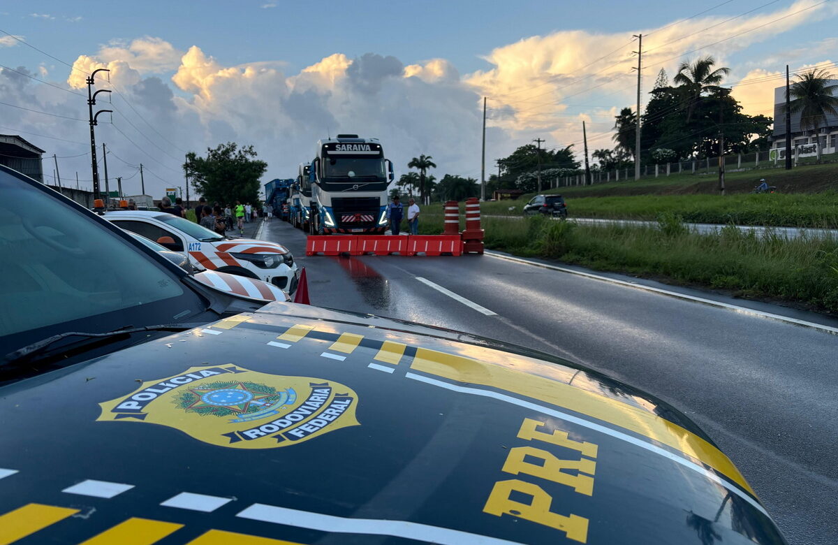 PRF alerta para impactos no trânsito durante transporte de transformador na Paraíba