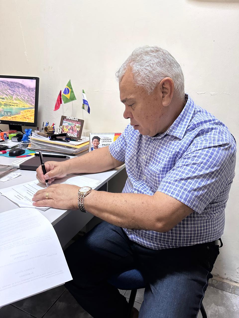 Município de Alhandra Oficializa Adesão ao Projeto Educar da PRF - Foto (Divulgação)