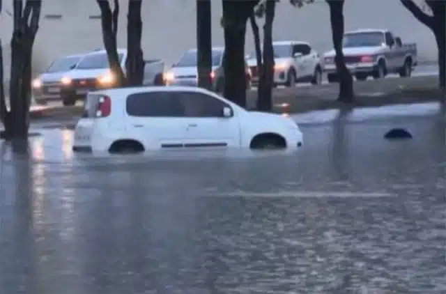 Alerta de Chuvas Intensas: João Pessoa e Outras 23 Cidades da Paraíba Sob Aviso Amarelo