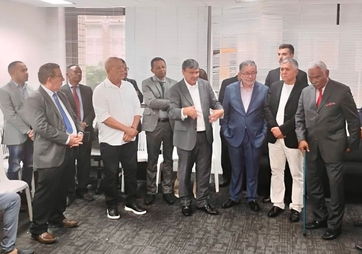 Prefeito Eleito de Goiana Dialoga com Ministro Wellington Dias sobre o Programa Minha Casa, Minha Vida
