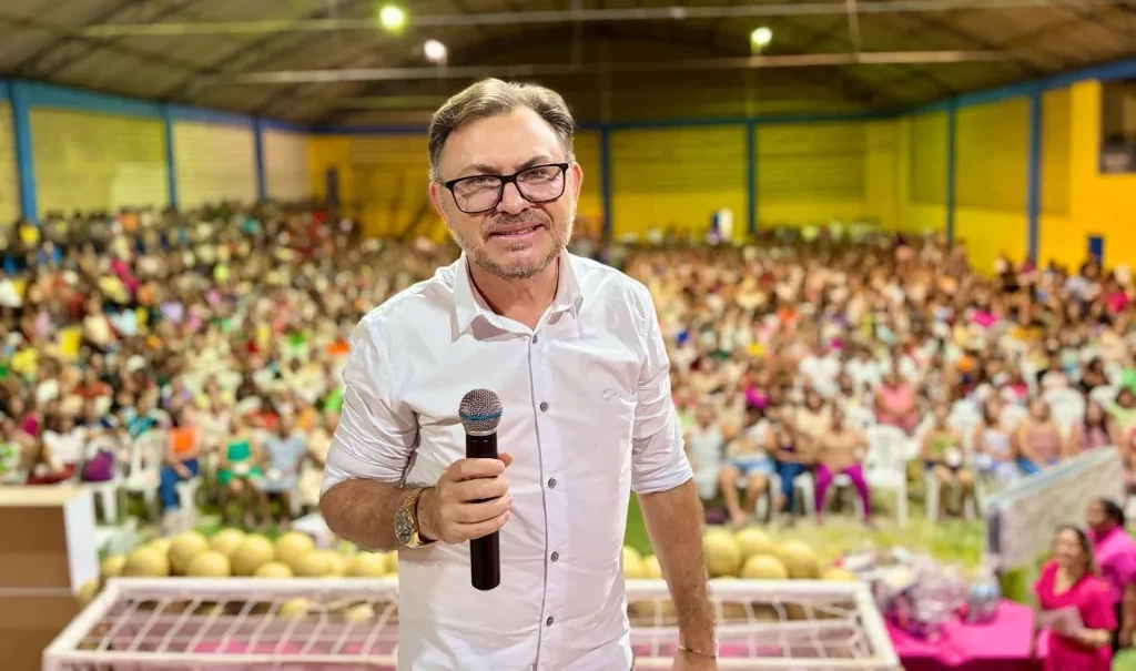 Prefeito Zé Roberto Consolida o Grande Festival das Mães como Tradição em Ferreiros