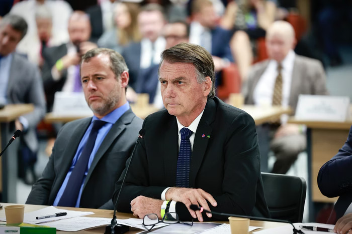 STF: Bolsonaro Negou Golpe e Chamou Atos de 8/1 de “Baderna” Durante Interrogatório