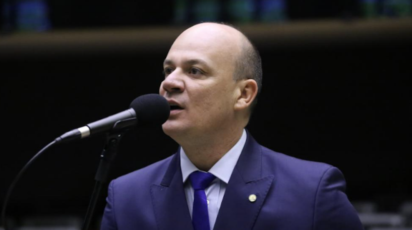 Cabo Gilberto: O Único Deputado Paraibano a Votar Contra a PEC dos Municípios