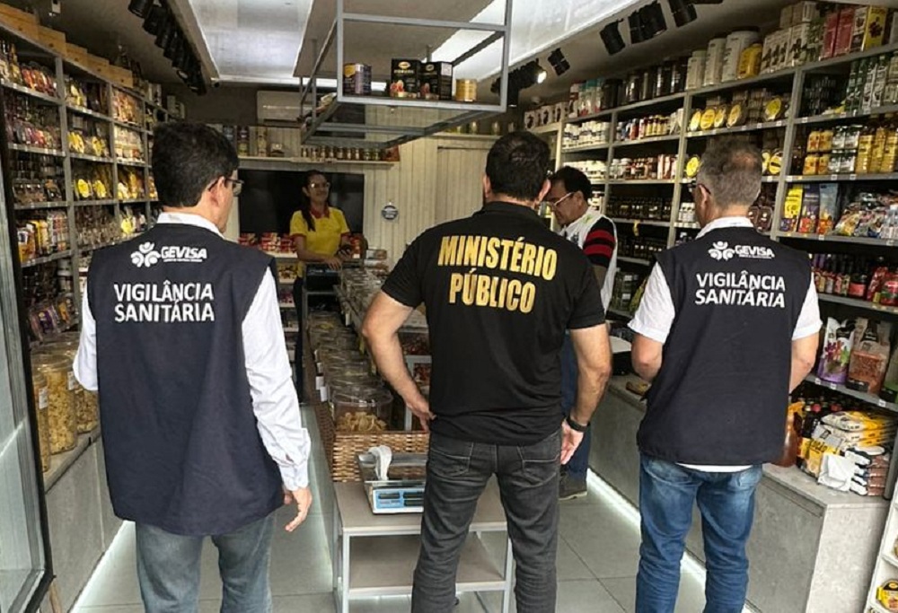 Operação do MPPB e outros órgãos interditou quatro lojas e uma fábrica na Paraíba no combate a venda de produtos terapêuticos não regulamentados - Foto (Divulgação-MPPB)