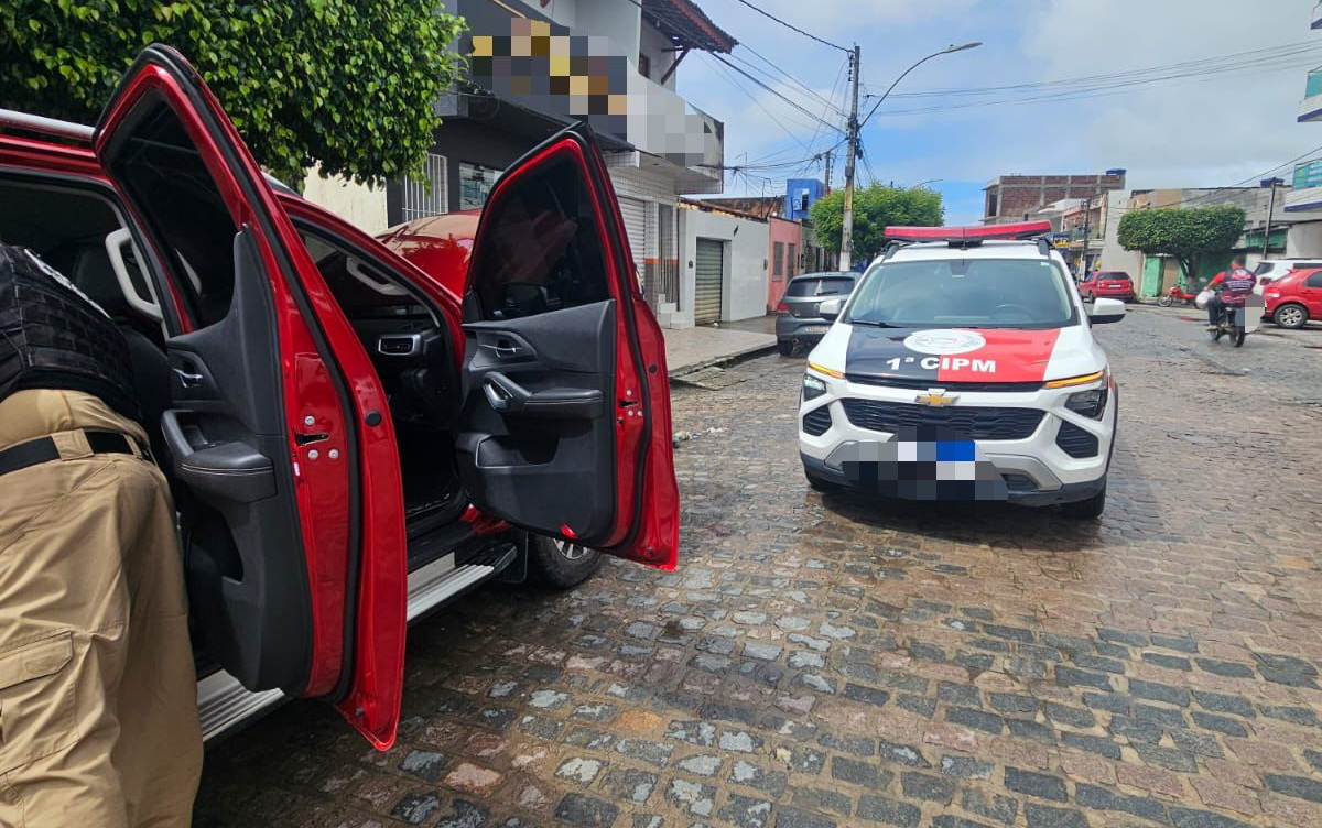 Polícia Militar de Pedras de Fogo prende jovem com caminhonete clonada após denúncia anônima - Foto (Divulgação)