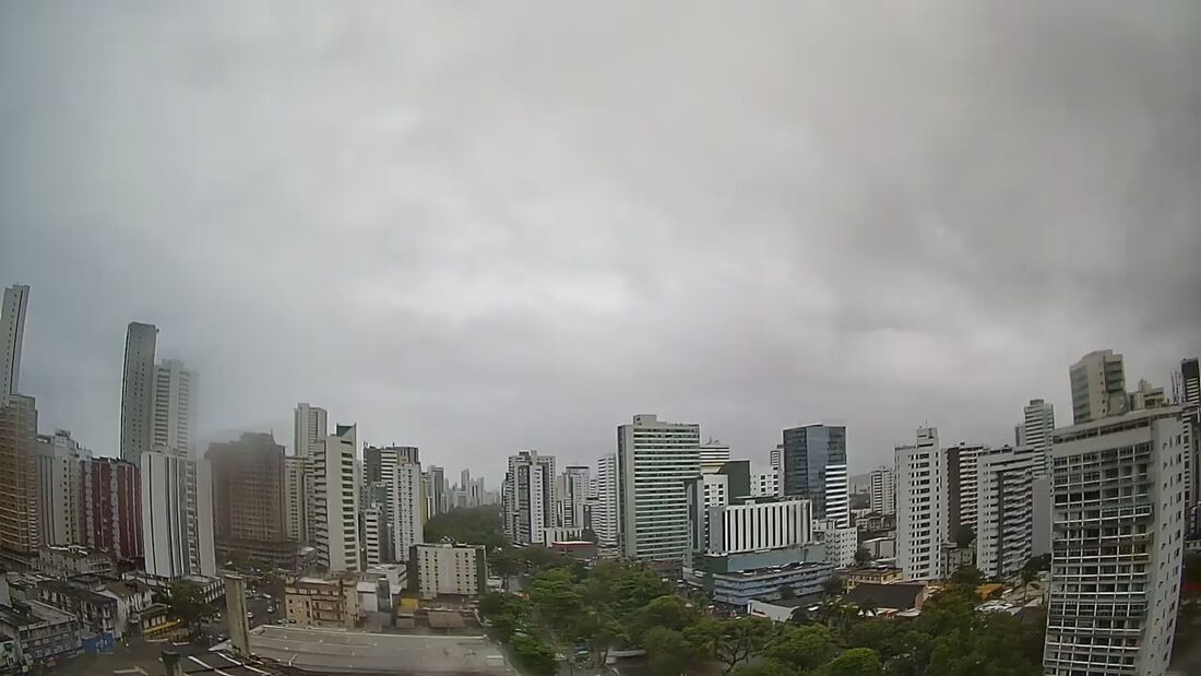 Chuvas no Recife - Apac eleva alerta para laranja - Foto (Reprodução)