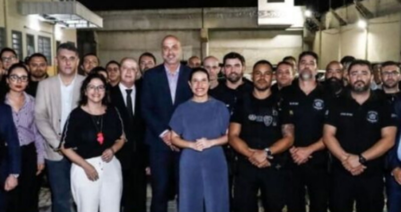 Governadora de Pernambuco confirma convocação de 632 policiais penais e celebra formatura de novos PMs - Foto (Reprodução)