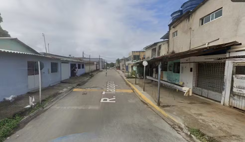 Rua Tabajara, no bairro de Águas Compridas, em Olinda - Foto (Reprodução-Google Street View)