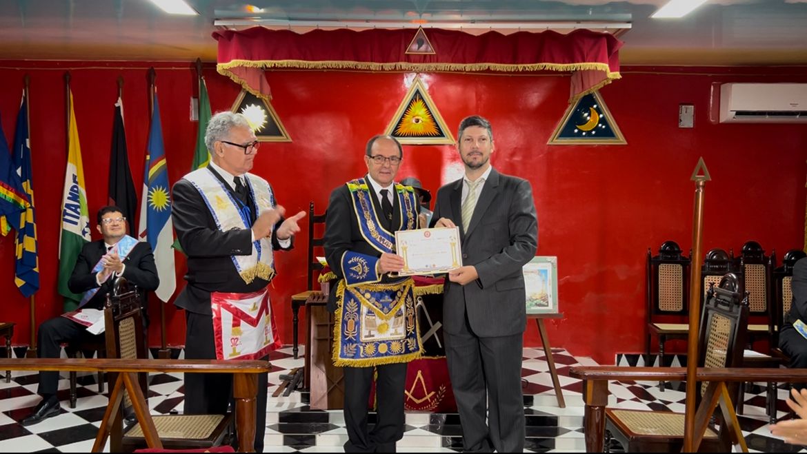 Areópago de Itambé Completa 45 Anos de Reinstalação e Presta Homenagem a Neto Dantas com Comenda Arruda da Câmara - Foto (Divulgação)