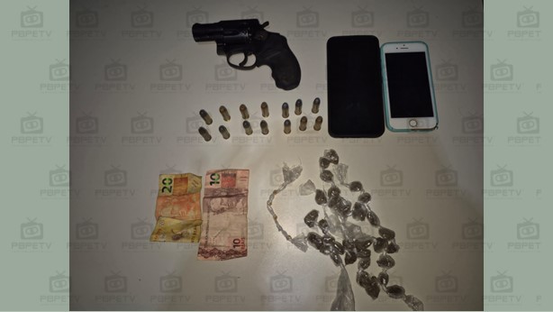 Operação Policial em Itambé Resulta na Prisão de Líder do Tráfico e Apreensão de Drogas e Armas no Distrito de Caricé - Foto (Divulgação)