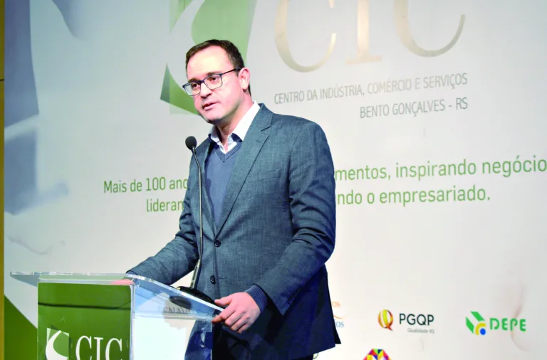 Diogo Segabinazzi Siqueira sancionou em janeiro de 2025 a 'Lei da Ordem do Bolsa Família' - Foto (Divulgação)