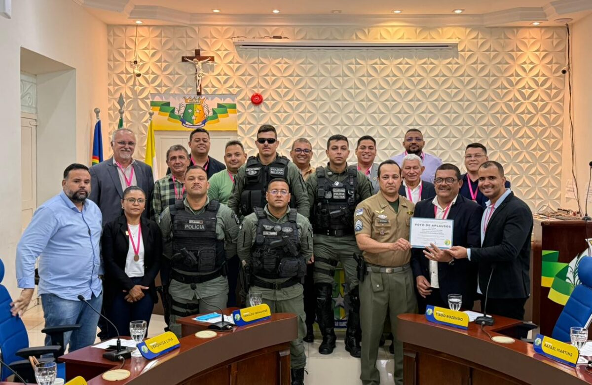 Polícia Militar de Itambé Recebe Voto de Aplauso por Ação Solidária no Dia das Crianças em Caricé - Foto (Divulgação)