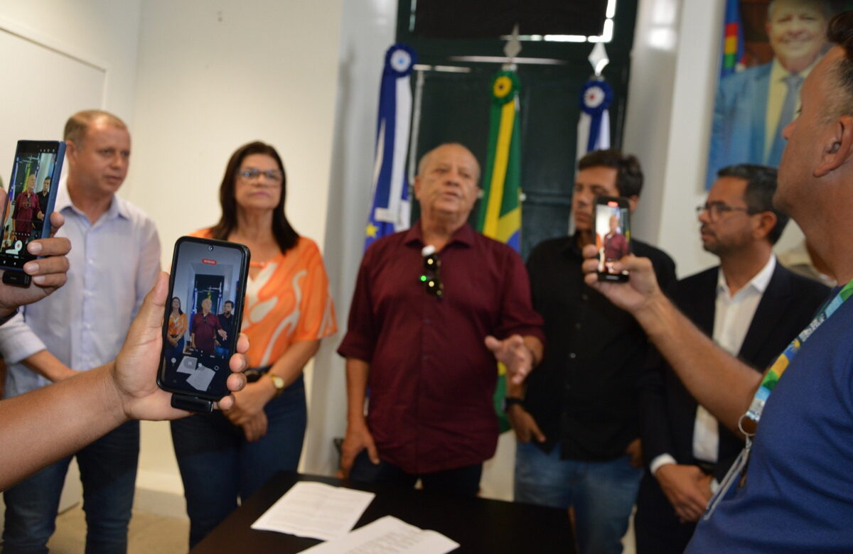 Prefeitura de Goiana antecipa pagamento e injeta quase R$ 20 Milhões na Economia do Município - Foto (Divulgação)