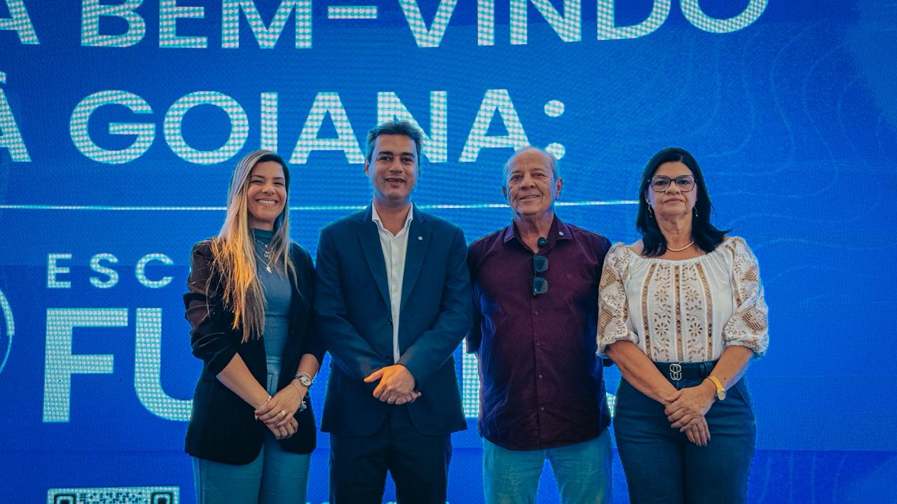 Goiana apresenta "Escola do Futuro" com implantação do sistema de Ensino Dulino nas escolas que ofertam do 6º ao 9º Ano - Foto (Divulgação)