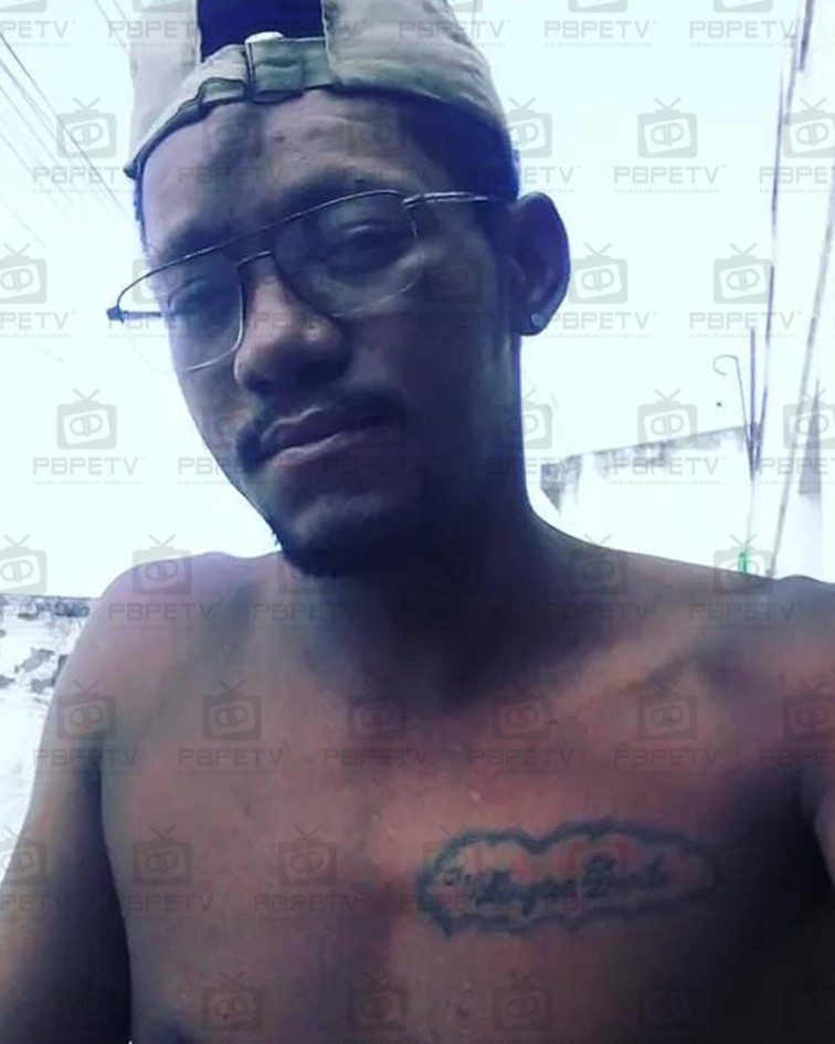 Mulher mata homem com golpes de faca em Ferreiros - Foto (Reprodução)