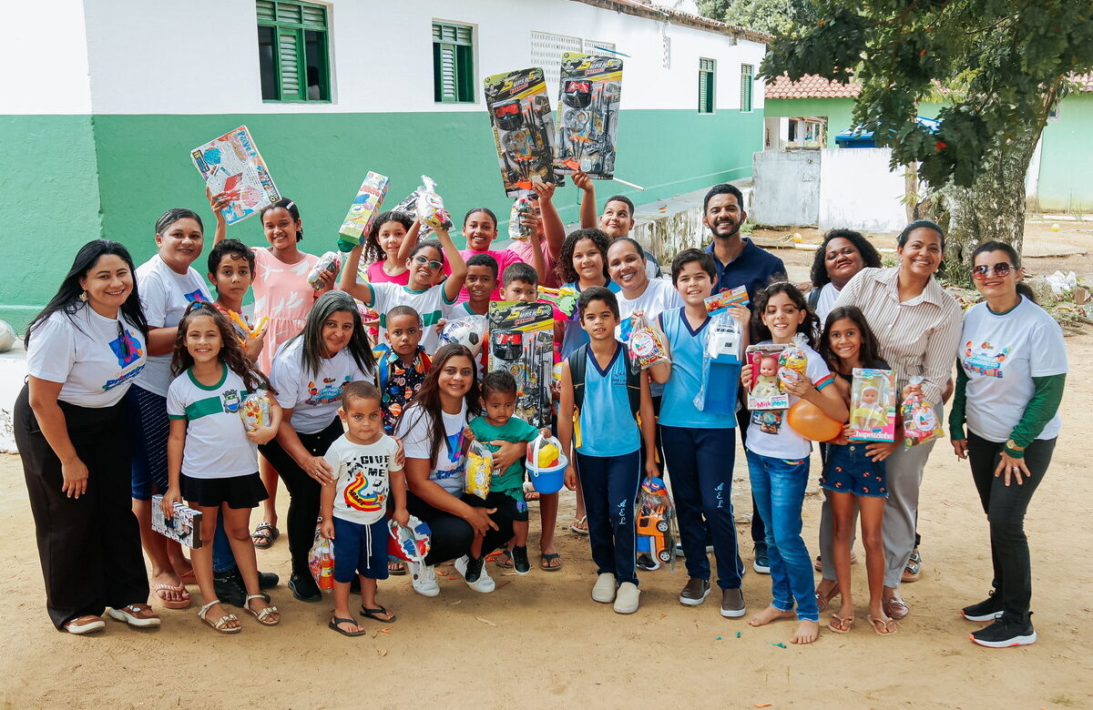Natal Alegria Encanta Crianças do Sítio Pindobal em Alhandra - Foto (Divulgação)
