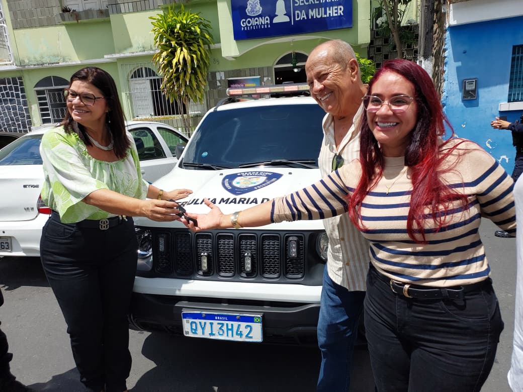 Prefeitura de Goiana entrega viatura revitalizada da Patrulha Maria da Penha e reativa serviço no município - Foto (Reprodução) (1)