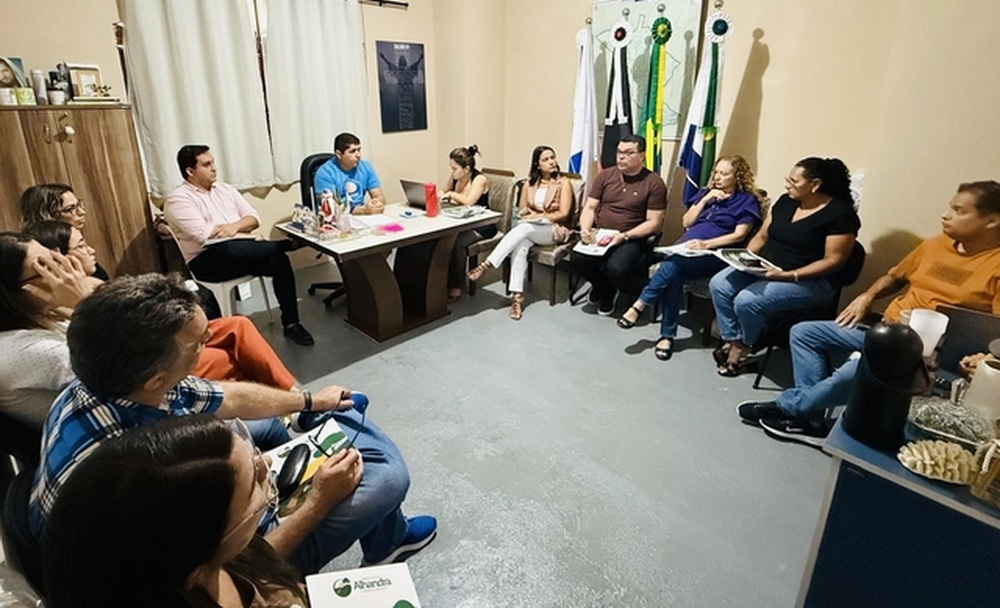 Saúde de Alhandra avança na padronização da Relação Municipal de Medicamentos Essenciais