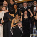 “Uma Batalha Após a Outra” domina o Oscar 2026, enquanto filme brasileiro “O Agente Secreto” sai sem estatuetas