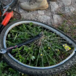 Tragédia no Sertão: Caminhão de lixo atropela e mata dois irmãos em Sousa-PB