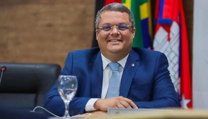 Prefeito eleito de Cabedelo é afastado por suspeita de vínculo com organização criminosa