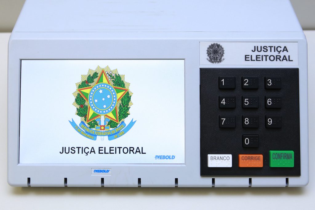Candidaturas laranjas: como a fraude de gênero pode virar o jogo nas Eleições 2026