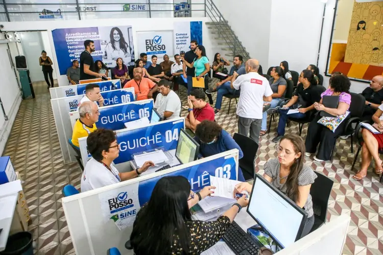 Sine-JP abre 560 vagas de emprego com destaque para a construção civil