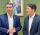 Flávio Bolsonaro pressiona PL de PE por palanque governista; estratégia pode forçar segundo turno e beneficiar Raquel Lyra