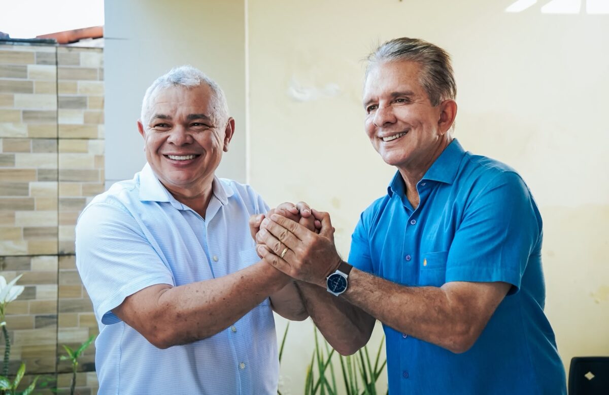 Prefeito de Alhandra, Marcelo Rodrigues declara apoio a Nabor Wanderley para o Senado ao lado de vice-prefeita e 10 vereadores