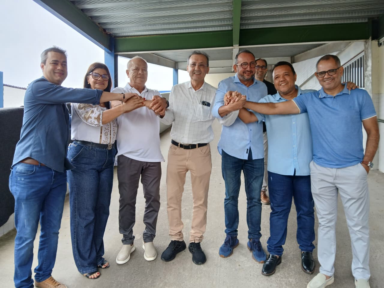 Prefeito Marcílio visita obras do novo Centro de Hemodiálise de Goiana