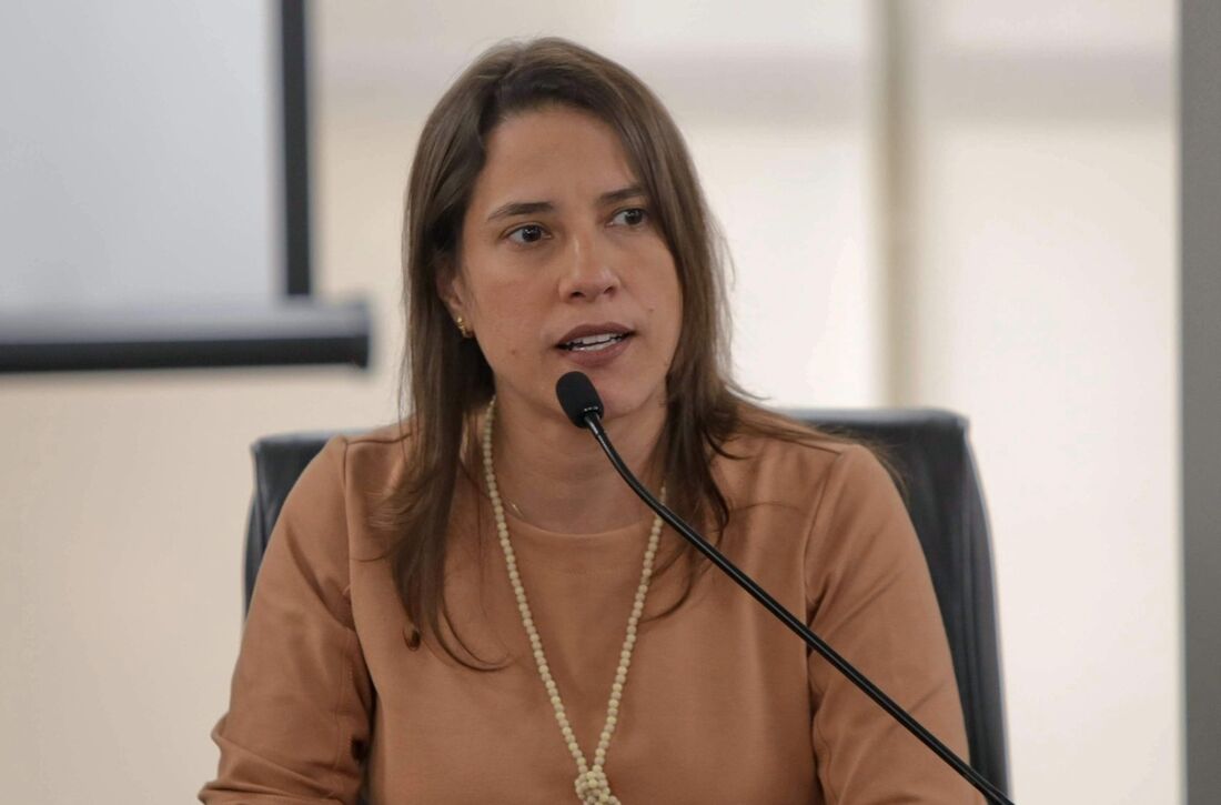 Folha de junho na mão antes do São João: Governo de PE deve pagar servidores no dia 22