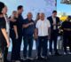 Em entrega de ônibus com o governador Lucas Ribeiro, prefeito Marcelo Rodrigues e vice Zilda do Varejão brilham e ofuscam Branco Mendes