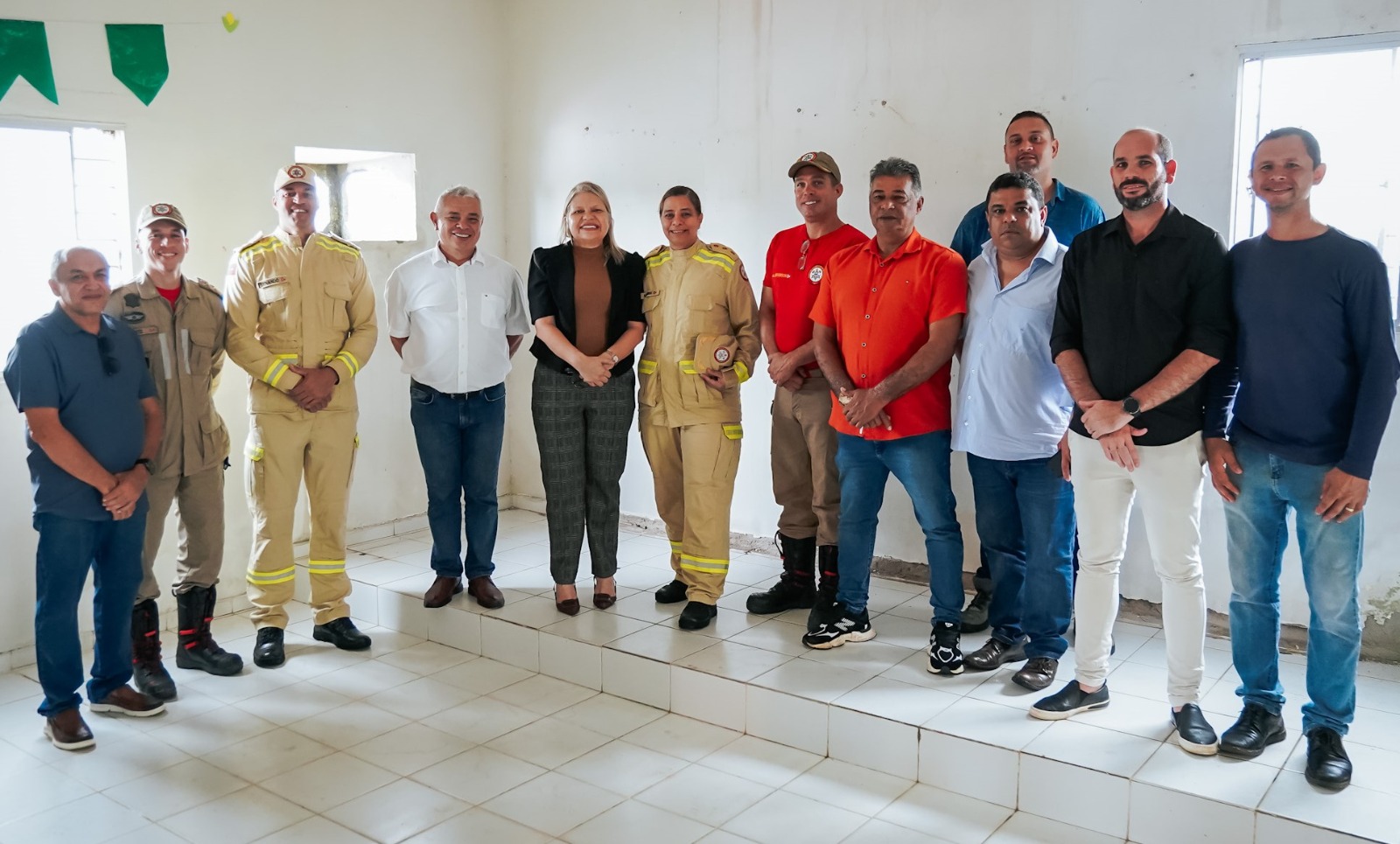 Marcelo Rodrigues e Zilda do Varejão recebem Comando do Corpo de Bombeiros e avançam na implantação de base regional em Alhandra