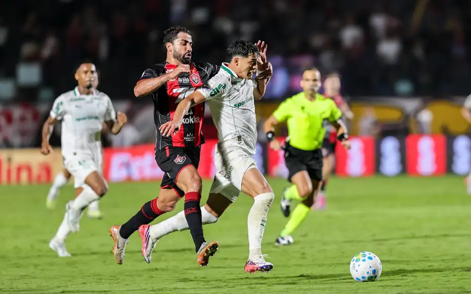 Palmeiras goleia o Vitória por 4 a 0 e confirma excelente fase no Brasileirão 2026