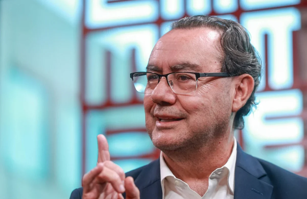 Augusto Cury propõe taxar big techs como cigarro e defende redução do STF para nove ministros
