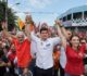 Com o Time de Lula, Humberto abre campanha em caminhadas que lotaram ruas do Cabo e do Recife