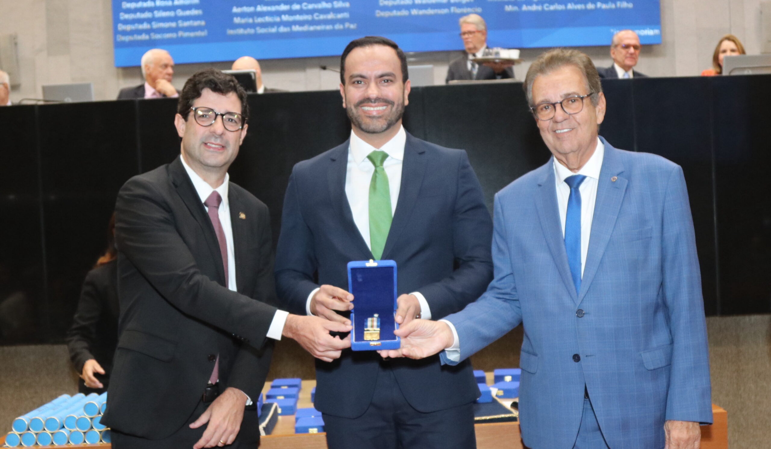 Neoenergia é condecorada com a Medalha Joaquim Nabuco por indicação de Antônio Moraes