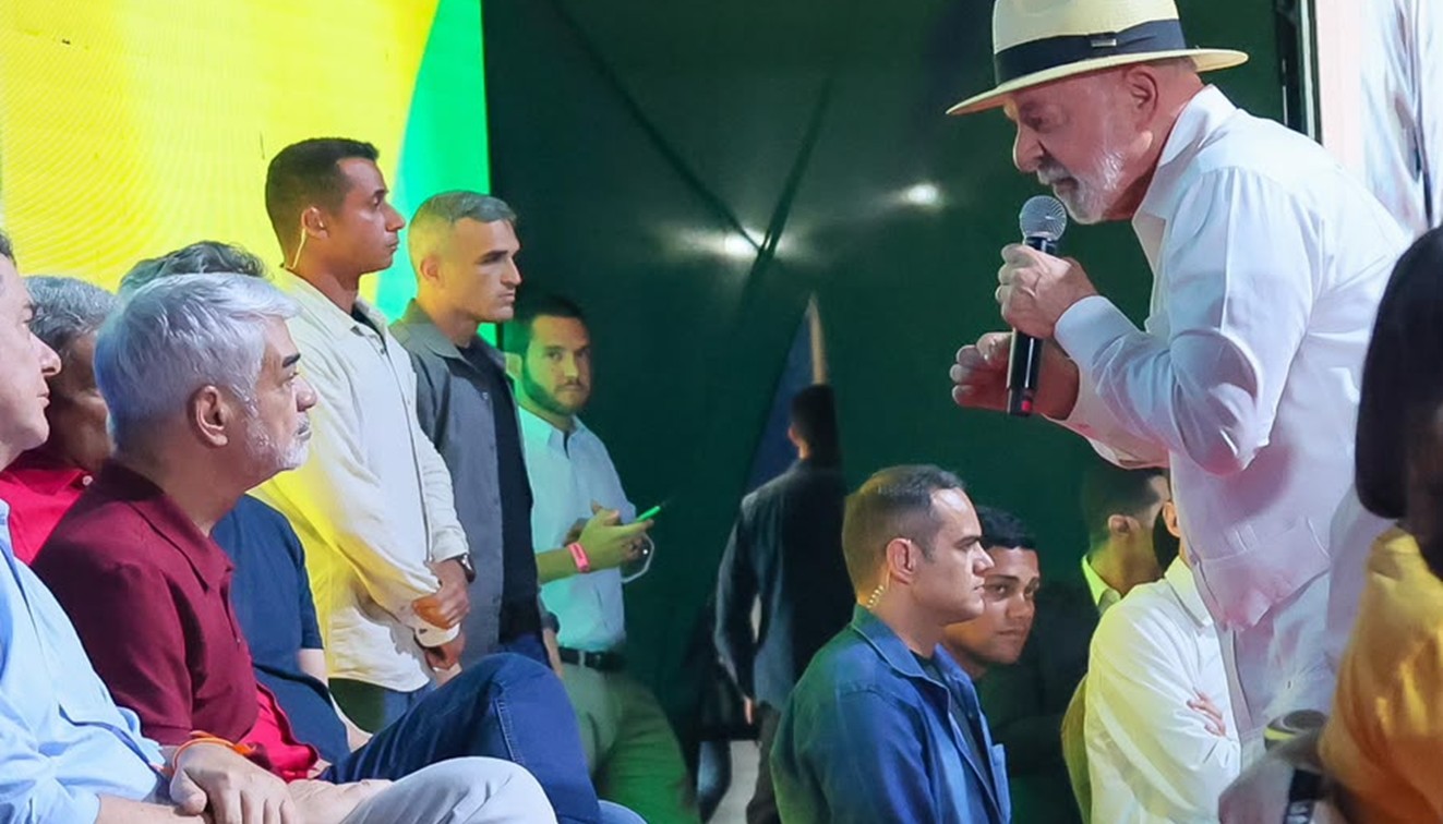 “É a eleição das nossas vidas”, afirma Humberto em ato que oficializou Lula candidato à reeleição