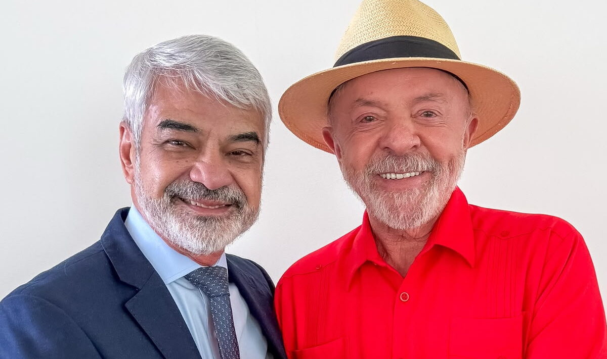 Humberto almoça com Lula no Alvorada e turbina agenda política