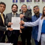 Oposição de Timbaúba protocola pedido de CPI para investigar consignados na Prefeitura