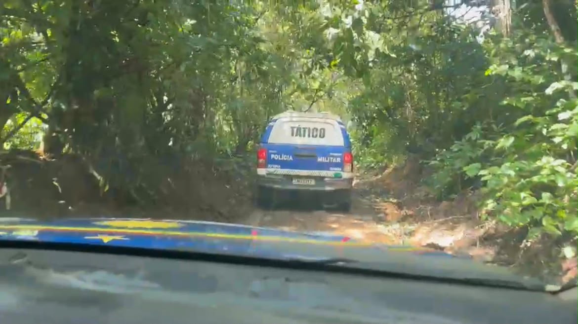 PMPE prende suspeito que exibe armas e ameaça moradores em vídeo no distrito de Tejucupapo, em Goiana
