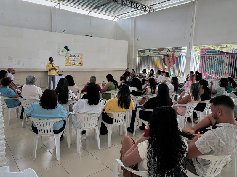 Alhandra capacita servidores da Assistência Social para atuação preventiva no Setembro Amarelo
