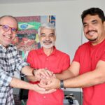 Ao lado de Fernando Dueire, Humberto recebe apoio do prefeito de Cabrobó