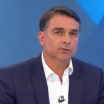 Flávio Bolsonaro anuncia Cláudio Lottenberg como futuro ministro da Saúde em eventual governo