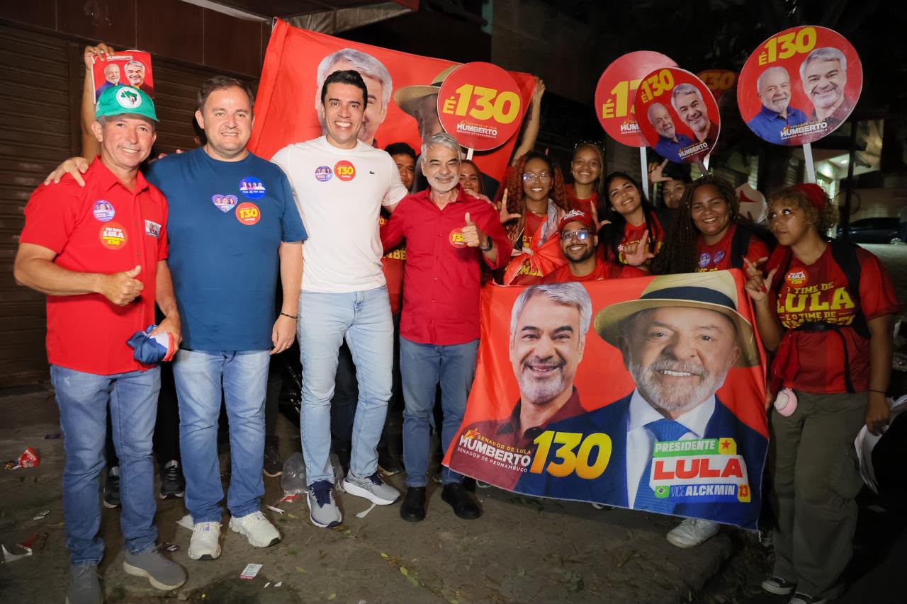 Humberto Costa faz giro pelo interior e visita Caruaru e Palmares