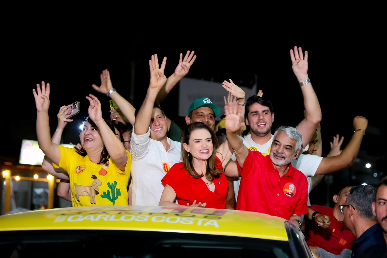 Humberto encerra giro pelo Sertão em carreatas com a Frente Popular
